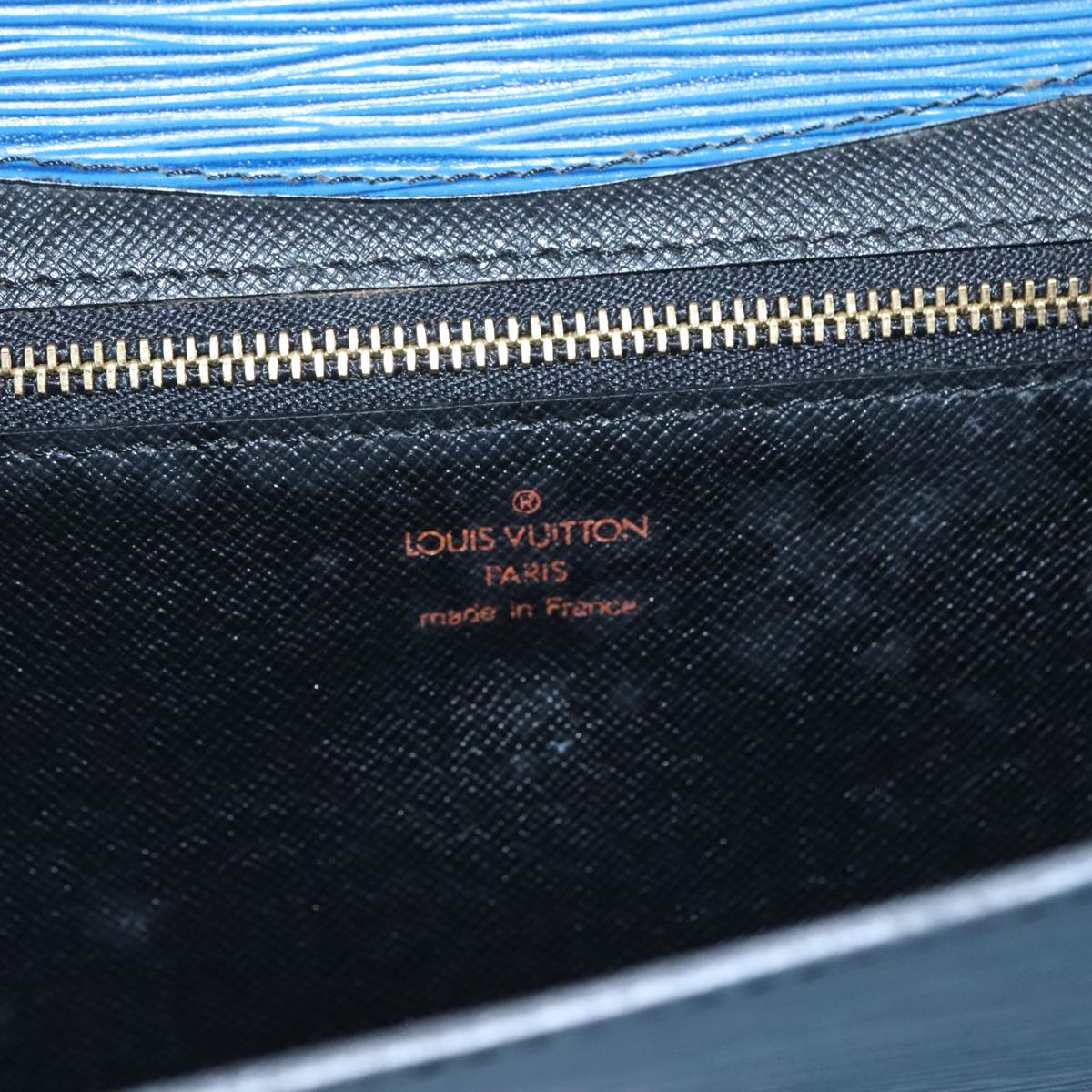 LOUIS VUITTON Epi Montaigne 27 Clutch Bag Blue M52655 LV 104922