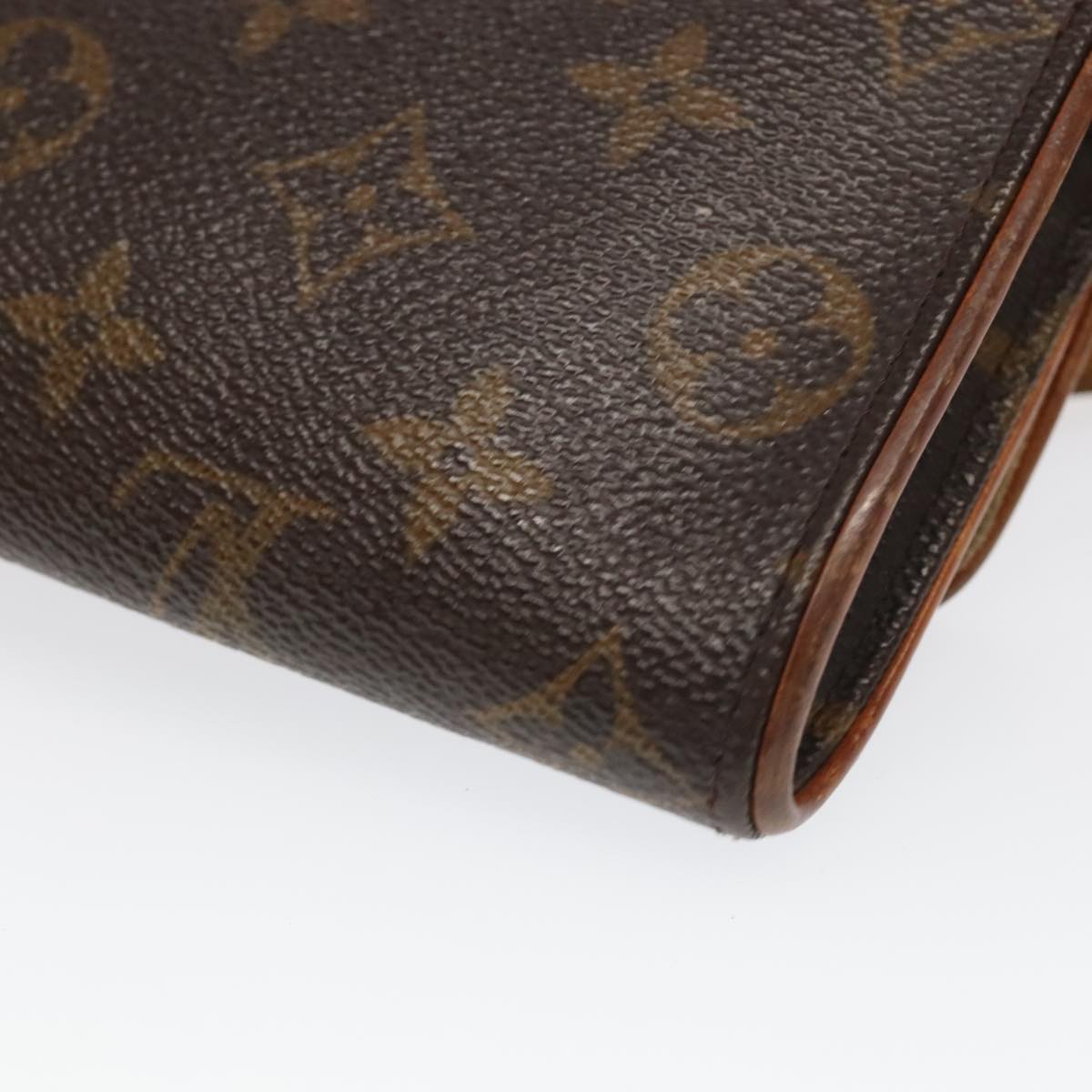 LOUIS VUITTON Monogram Pochette Twin PM Shoulder Bag M51854 LV 104924