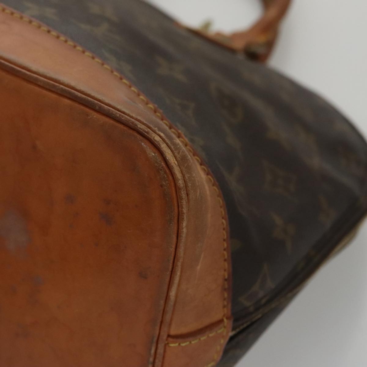 LOUIS VUITTON Monogram Alma Hand Bag M51130 LV 104928
