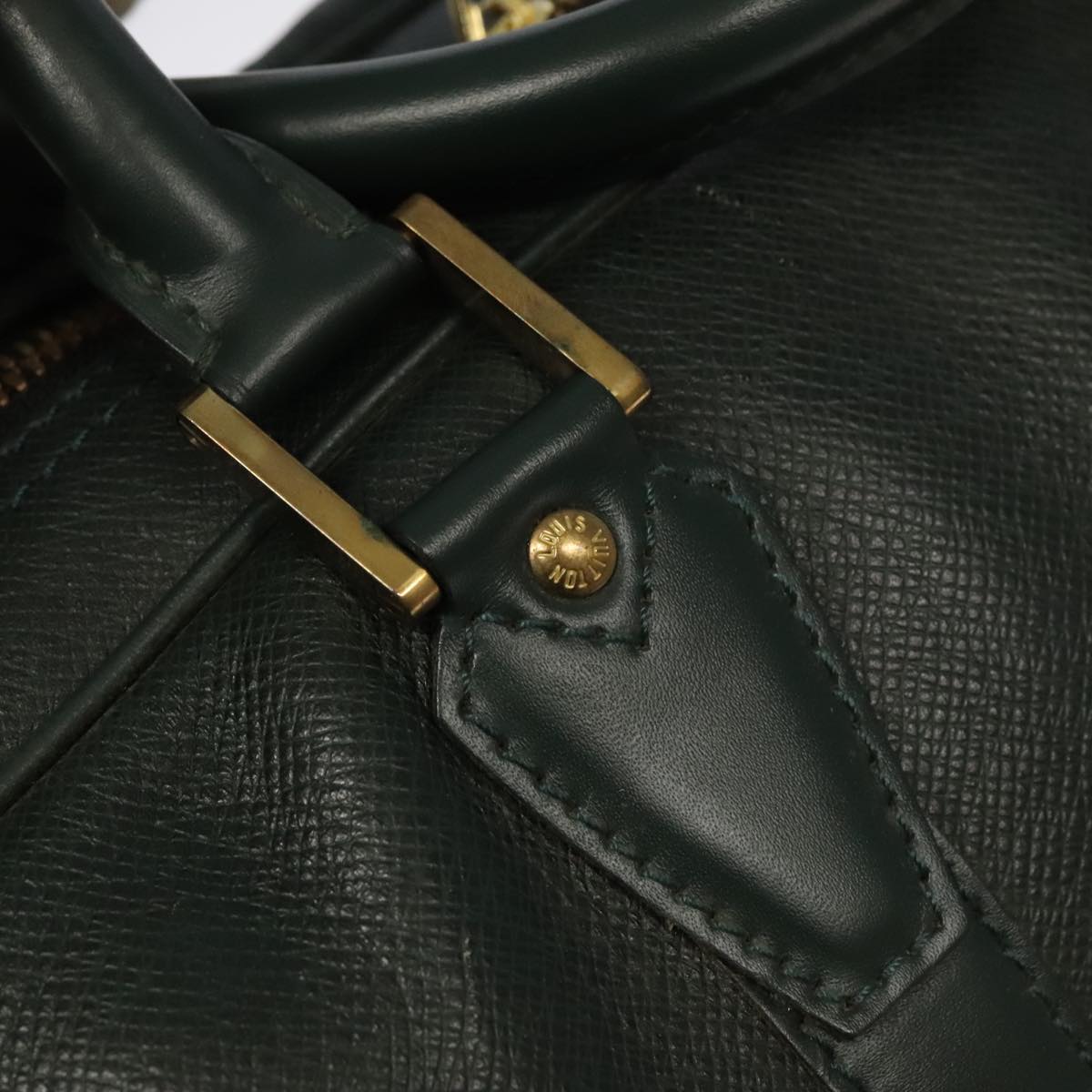 LOUIS VUITTON Taiga Kendall GM Boston Bag Epicea M30114 LV 104949