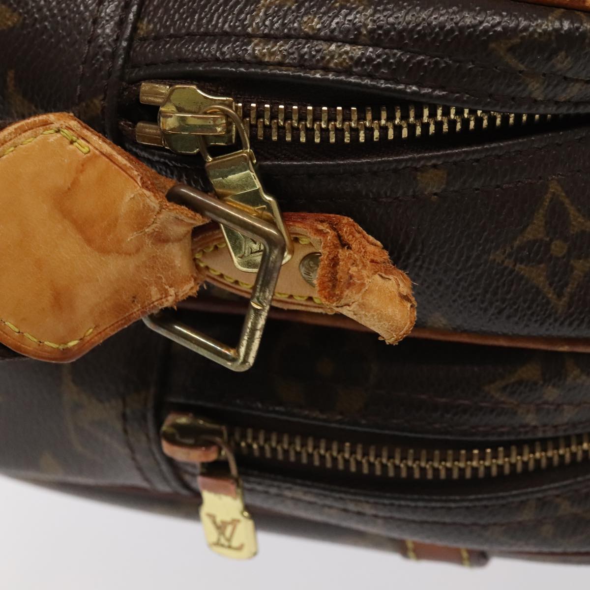 LOUIS VUITTON Monogram Reporter PM Shoulder Bag M45254 LV 104950