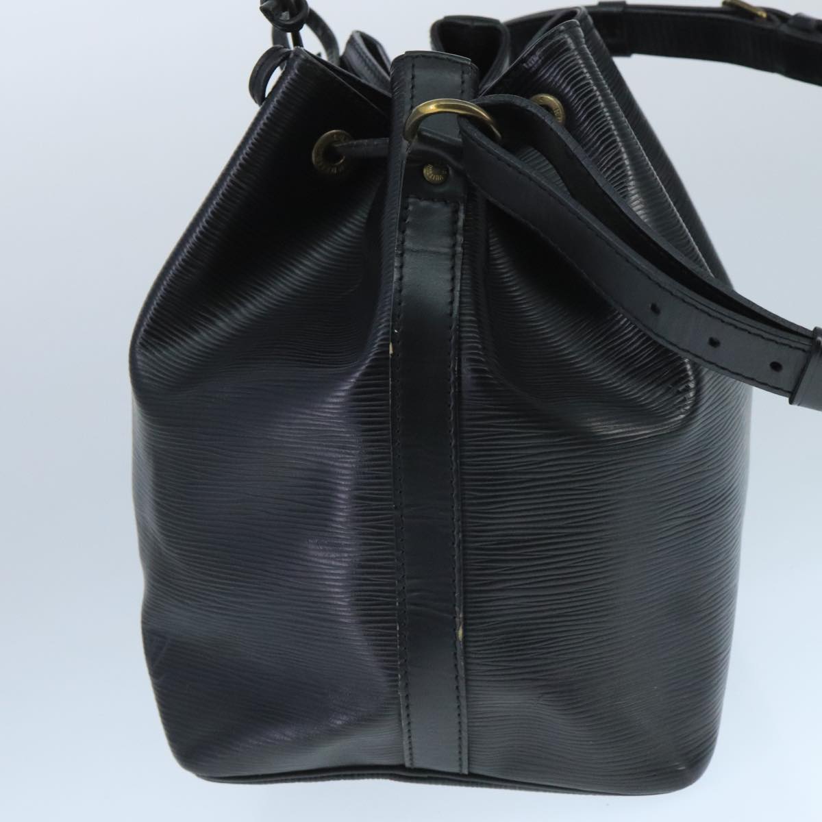 LOUIS VUITTON Epi Petit Noe Shoulder Bag Black M44102 LV 104989