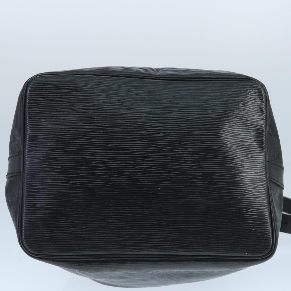 LOUIS VUITTON Epi Petit Noe Shoulder Bag Black M44102 LV 104989