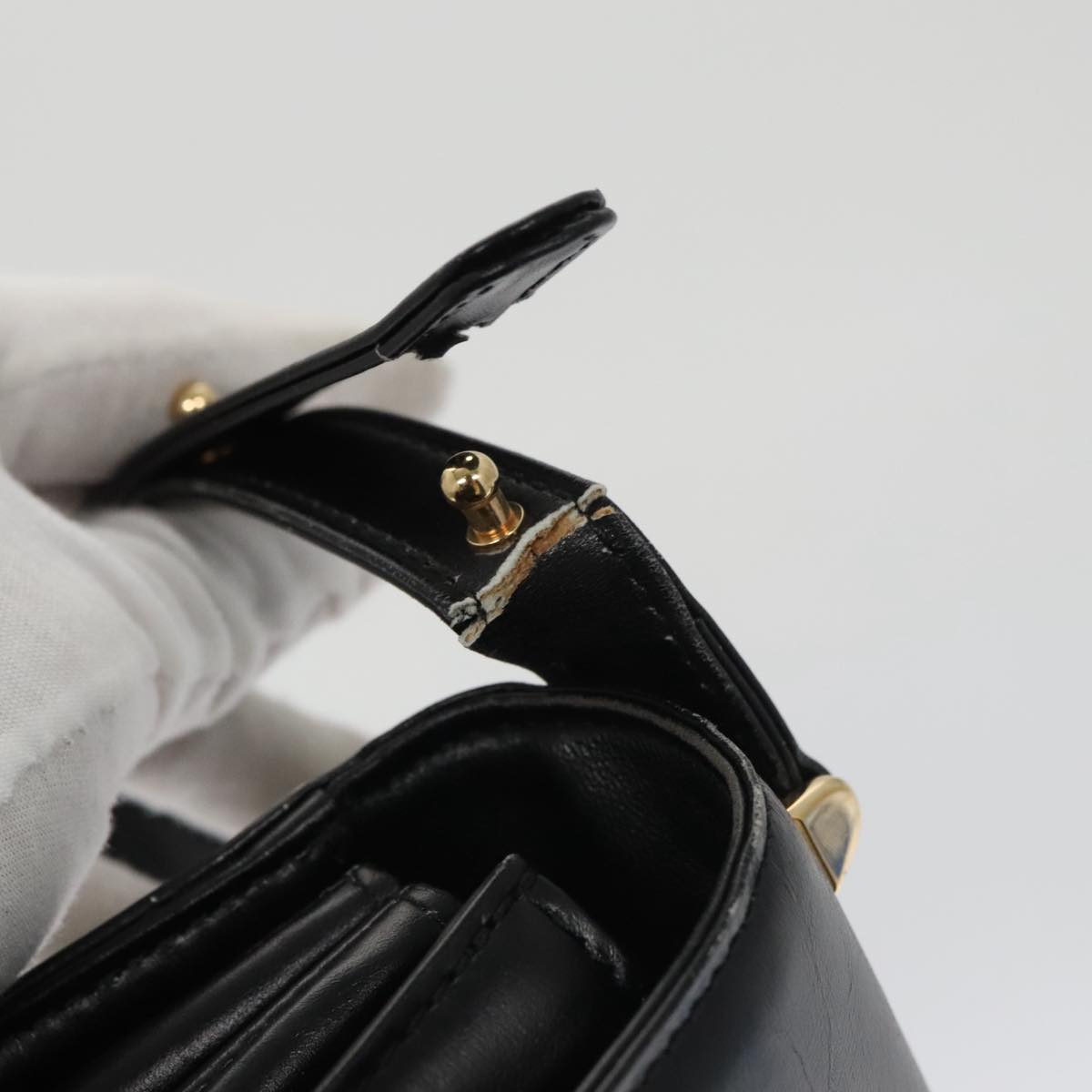 LOUIS VUITTON Opera Line Delph Shoulder Bag Leather Black M63932 LV 105118
