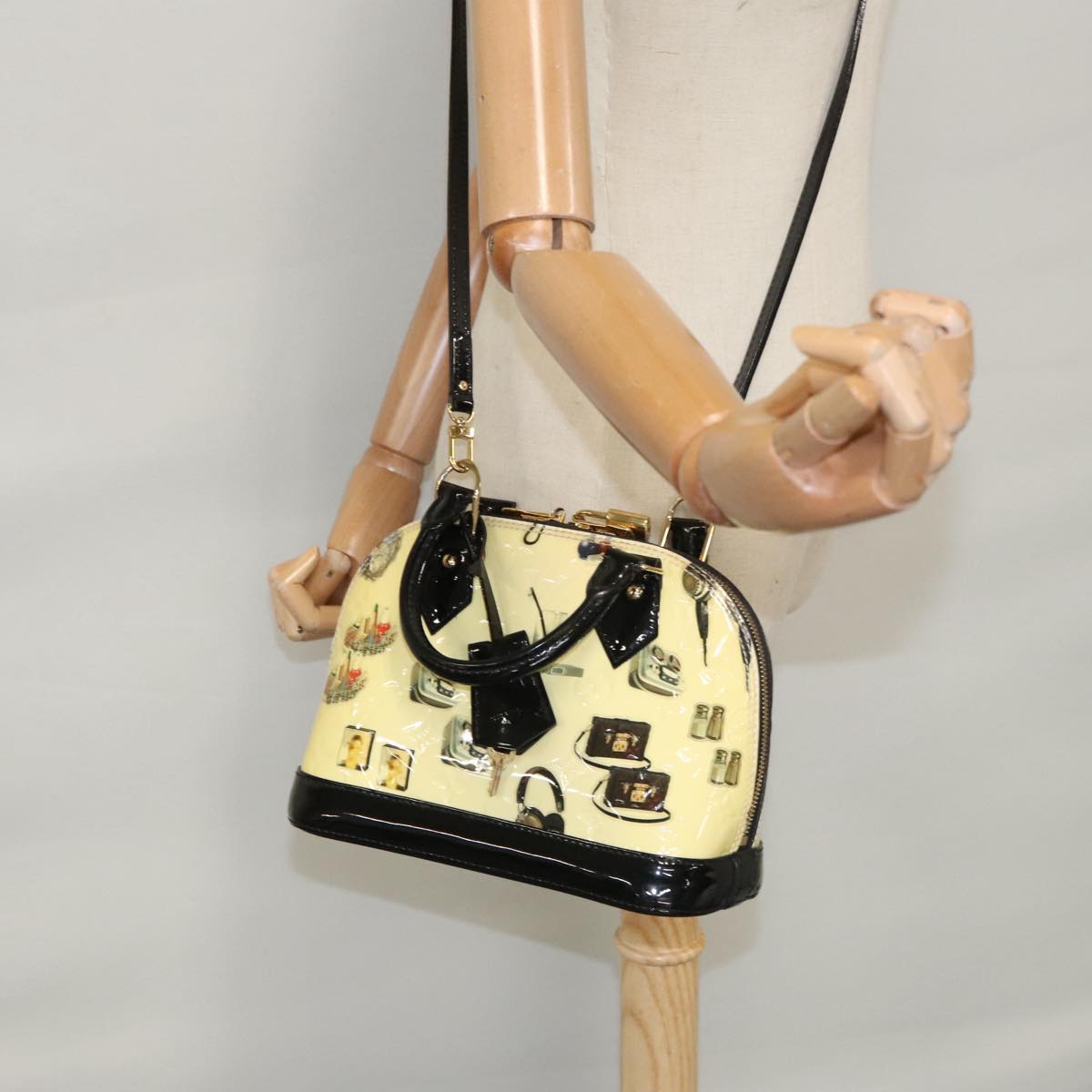 LOUIS VUITTON Vernis Nicolas Ghesquière Alma BB Hand Bag 2way M50419 106134