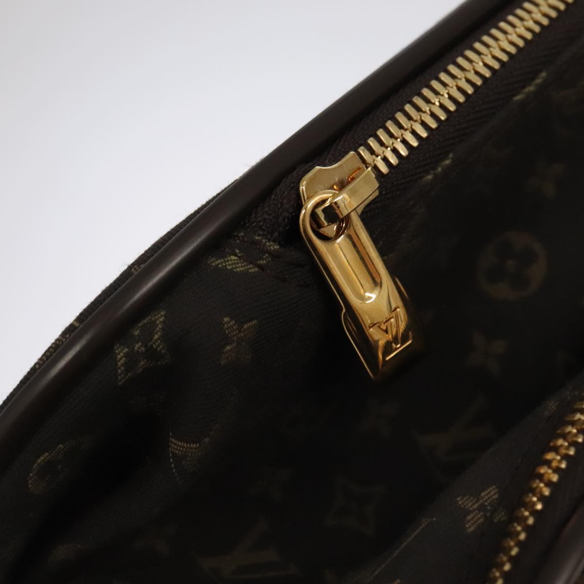LOUIS VUITTON Monogram Idylle Epope Suitcase Fuzan M23206 LV 106168