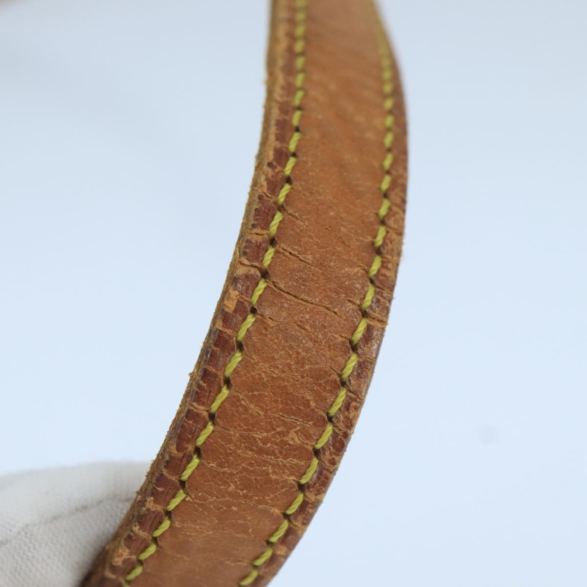 LOUIS VUITTON Shoulder Strap Leather 44.1"" Beige LV 106176