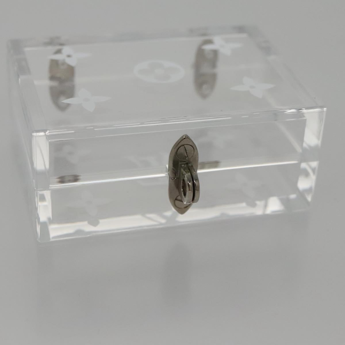 LOUIS VUITTON Dice Paper weight Clear LV 106287