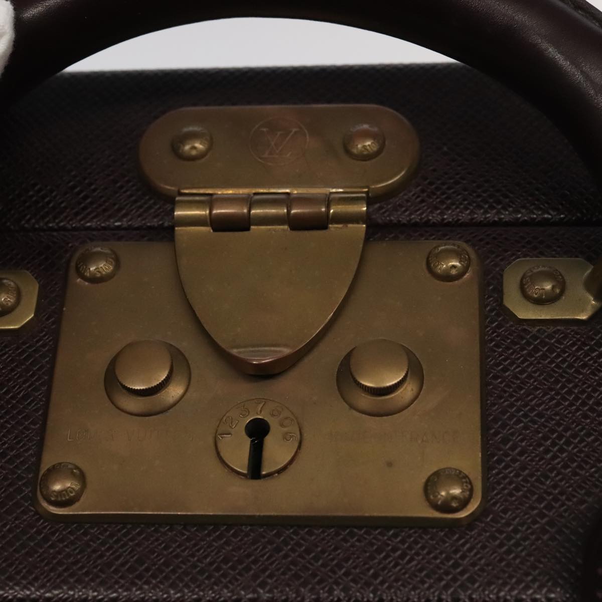 LOUIS VUITTON Taiga Leather Diplomat Trunk SPO Acajou M30016 LV 106438S