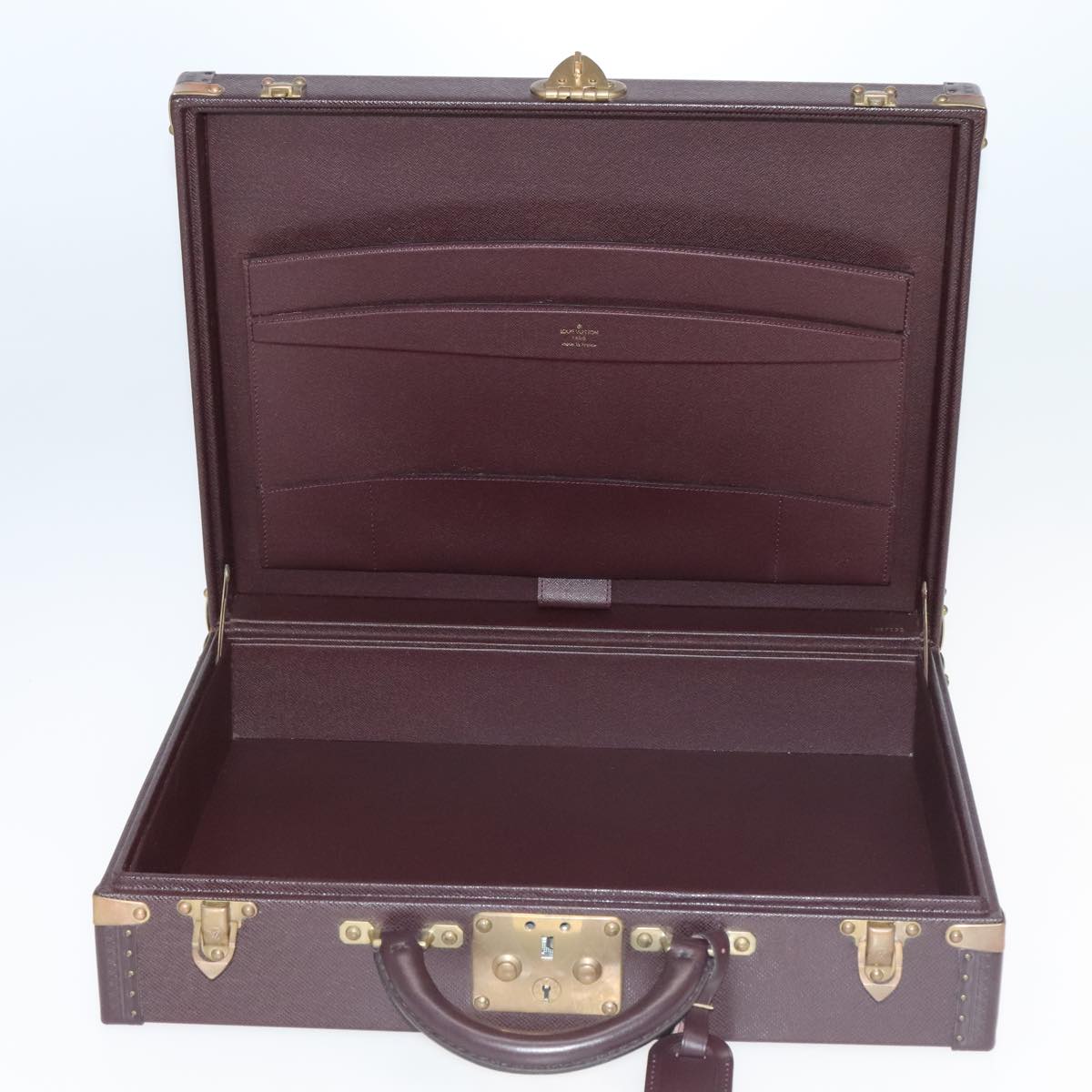 LOUIS VUITTON Taiga Leather Diplomat Trunk SPO Acajou M30016 LV 106438S
