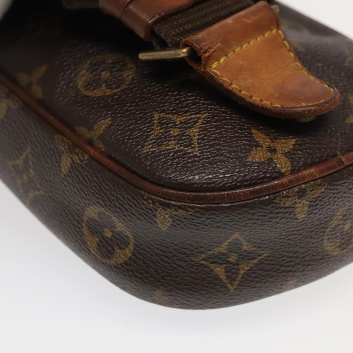 LOUIS VUITTON Monogram Pochette Gange Shoulder Bag M51870 LV 106522