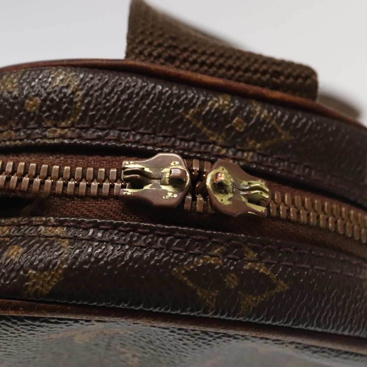 LOUIS VUITTON Monogram Pochette Gange Shoulder Bag M51870 LV 106522