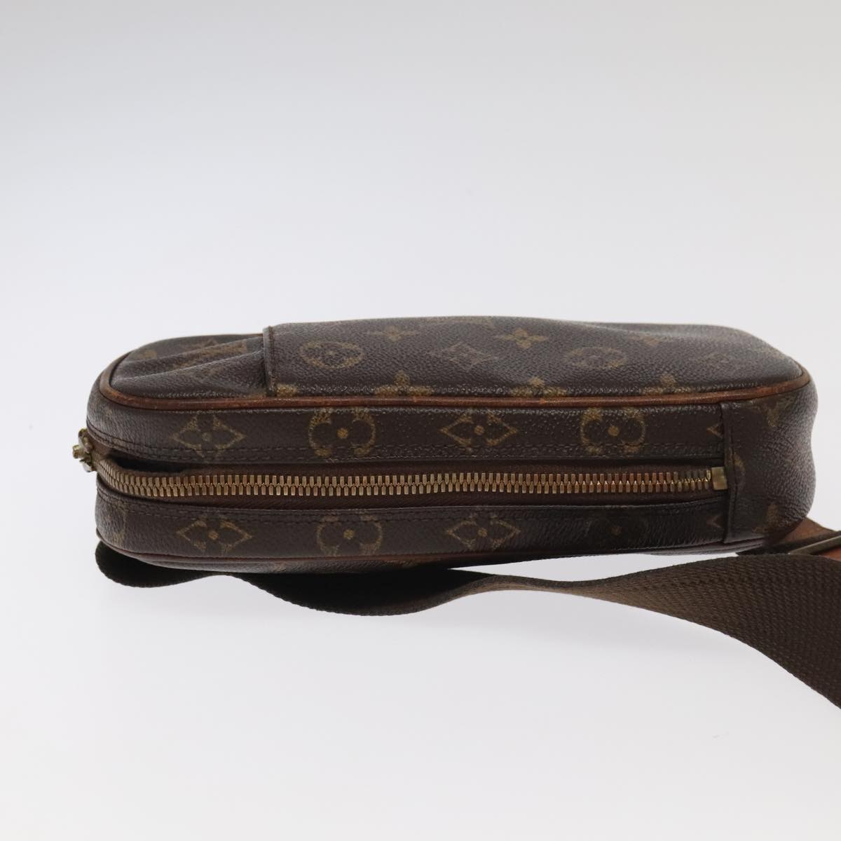 LOUIS VUITTON Monogram Pochette Gange Shoulder Bag M51870 LV 106522