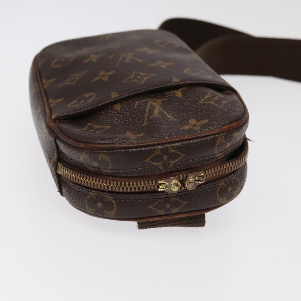 LOUIS VUITTON Monogram Pochette Gange Shoulder Bag M51870 LV 106522