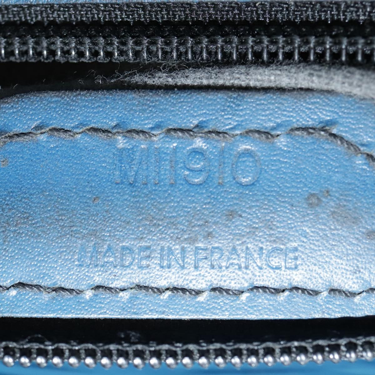 LOUIS VUITTON Epi Sac Plat Hand Bag Blue M52075 LV 106541