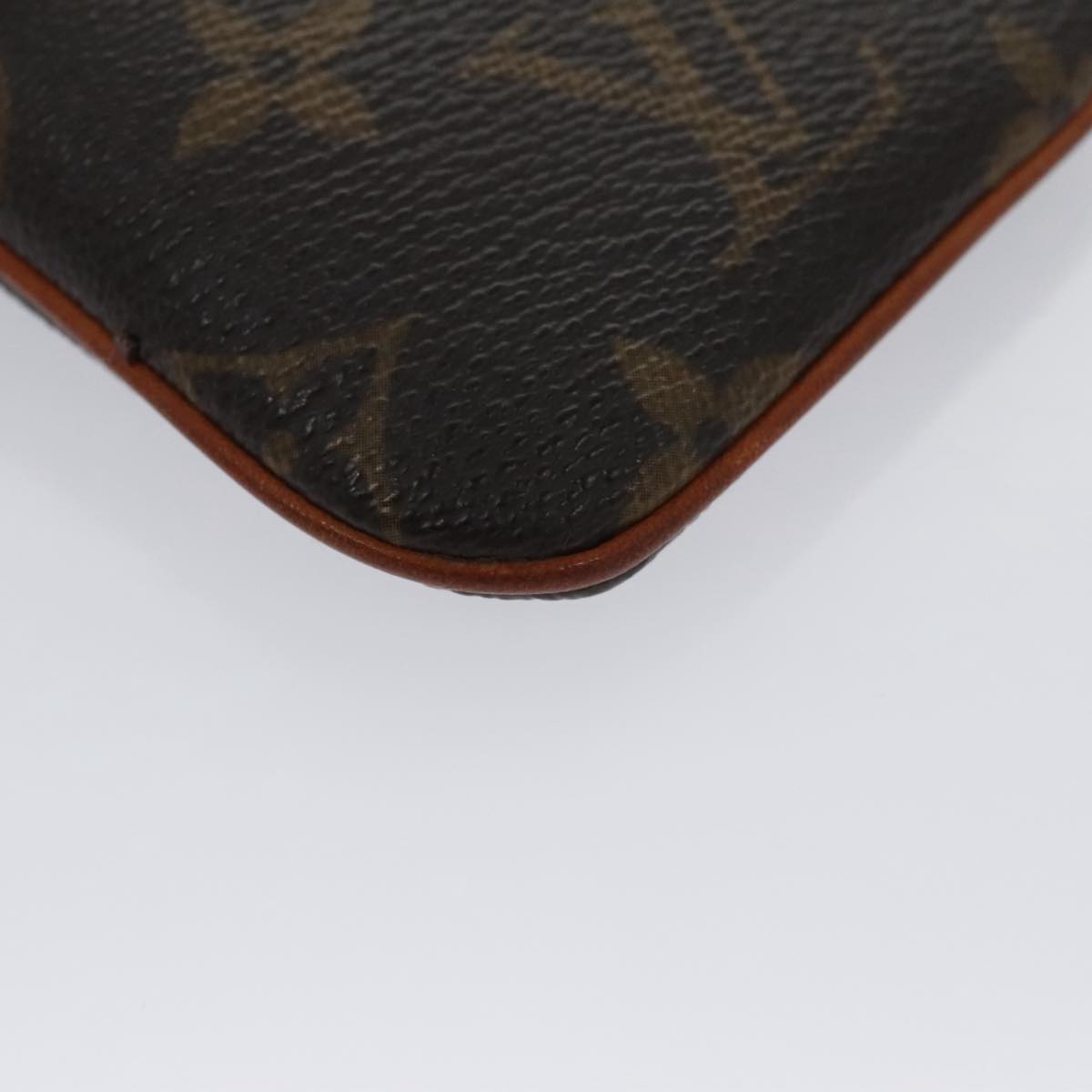 LOUIS VUITTON Monogram Etui Telephonne MM Cell Phone Case M66546 LV 106555