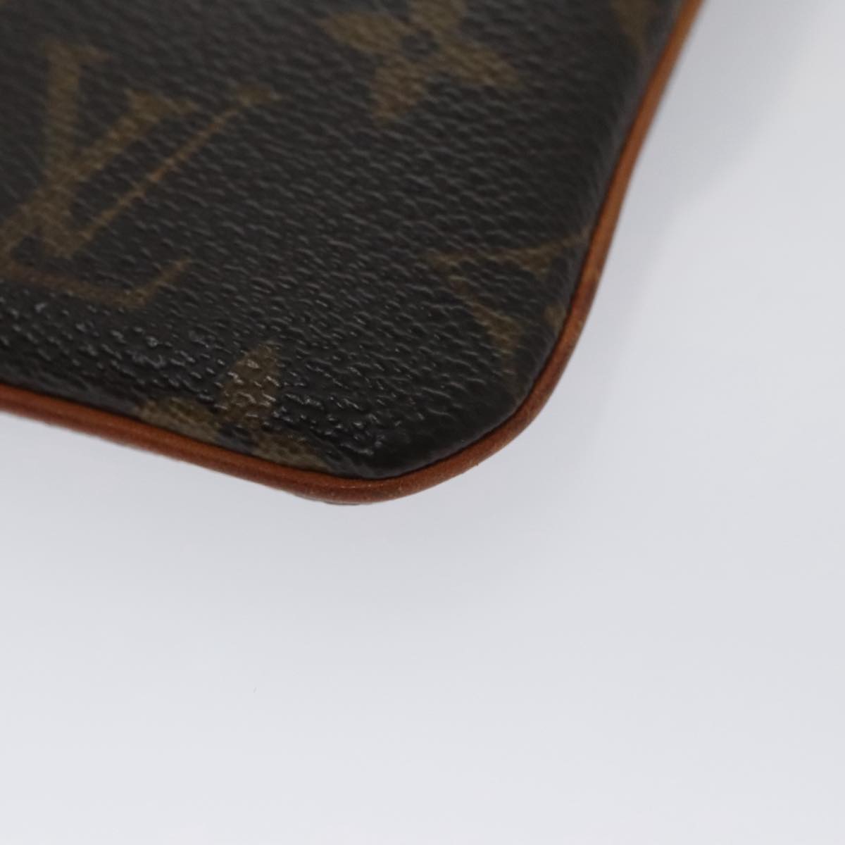 LOUIS VUITTON Monogram Etui Telephonne MM Cell Phone Case M66546 LV 106555