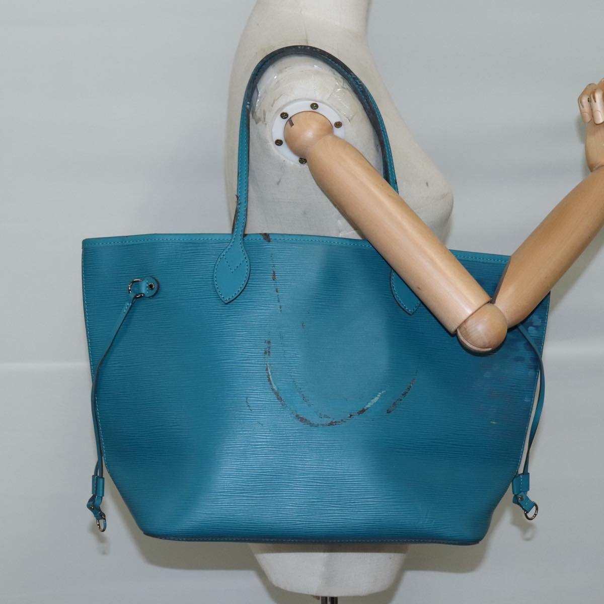 LOUIS VUITTON Epi Neverfull MM Tote Bag Cyan M40930 LV 106658