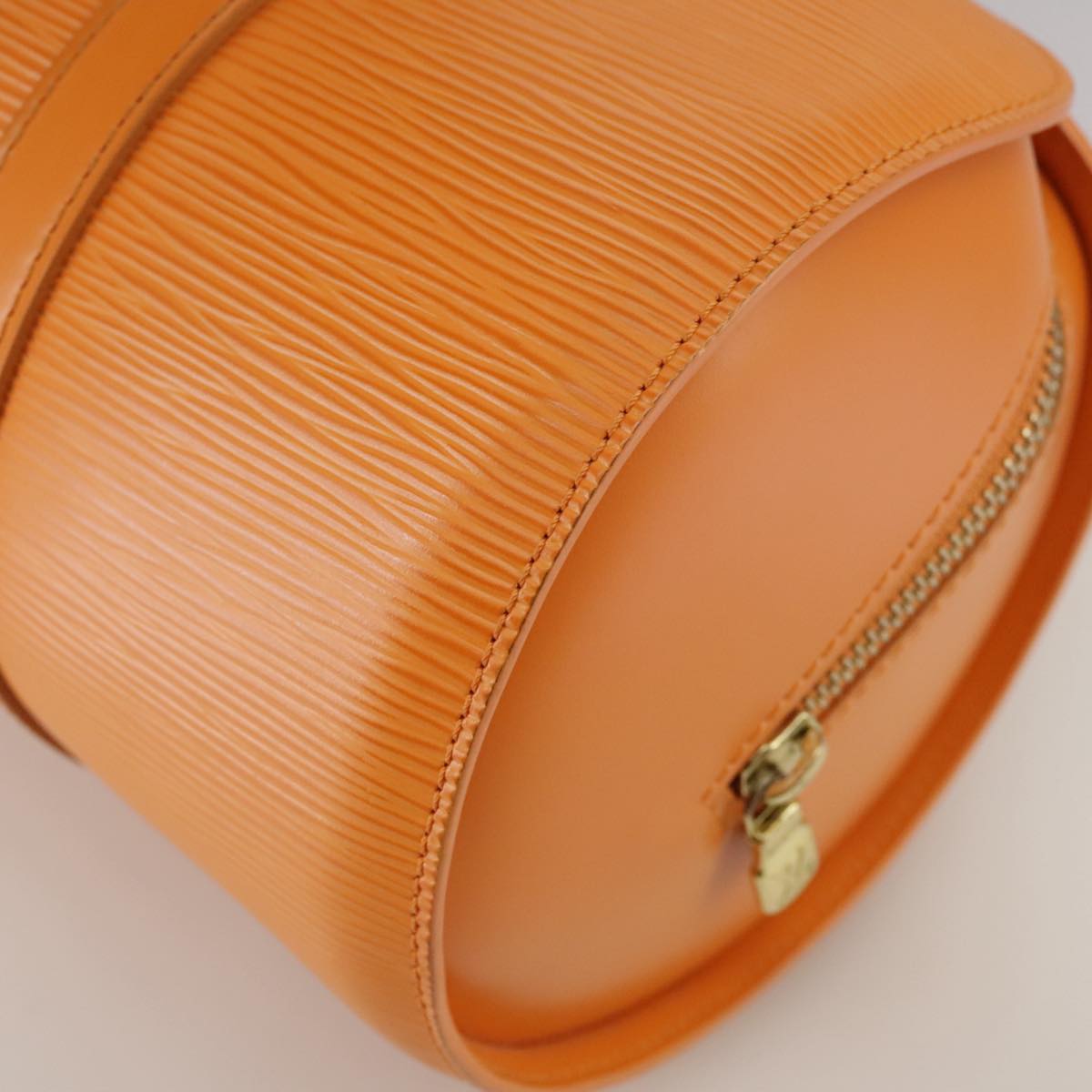 LOUIS VUITTON Epi Soufflot Hand Bag Orange Mandarin M5222H LV 106668