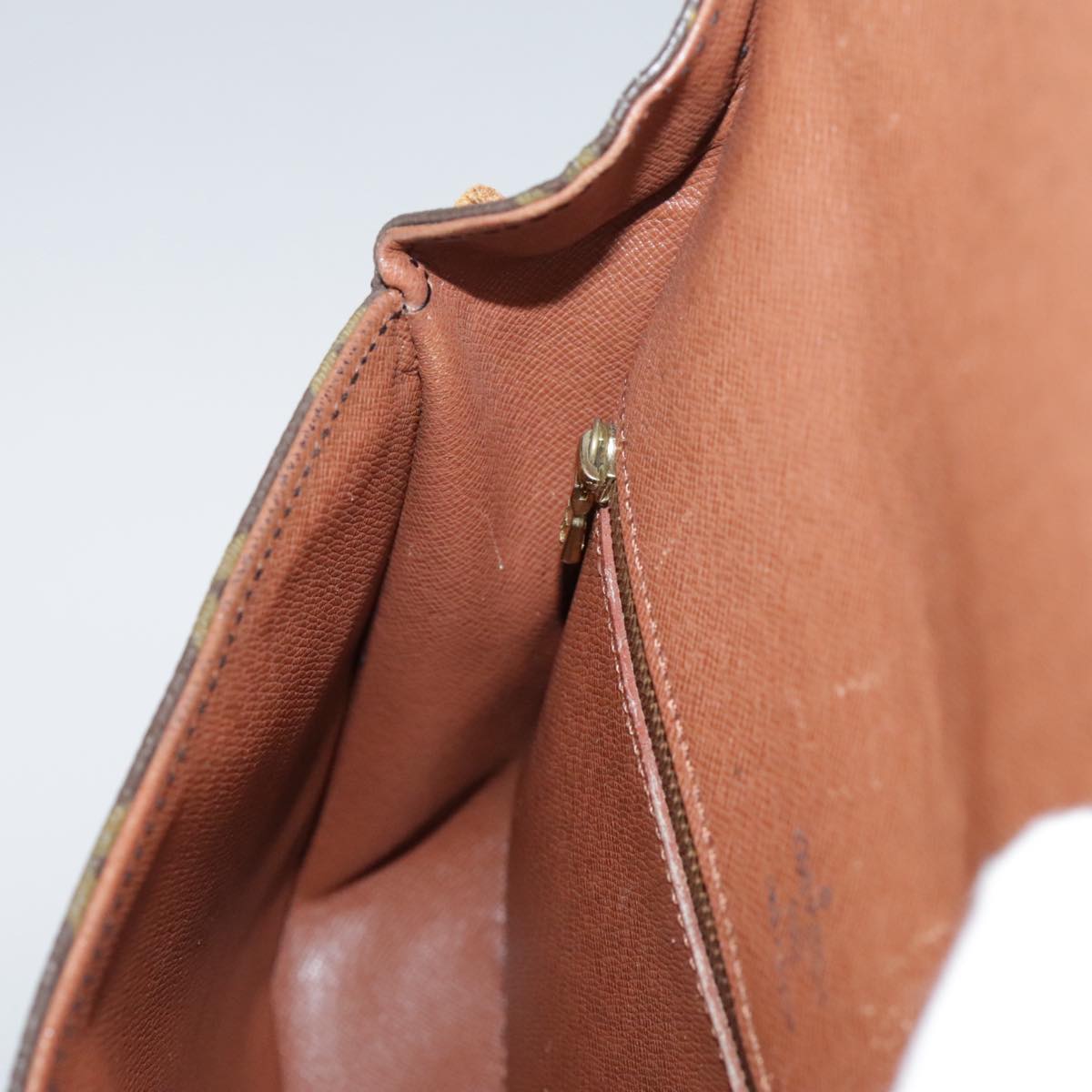 LOUIS VUITTON Monogram Saint Cloud GM Shoulder Bag M51242 LV 106669