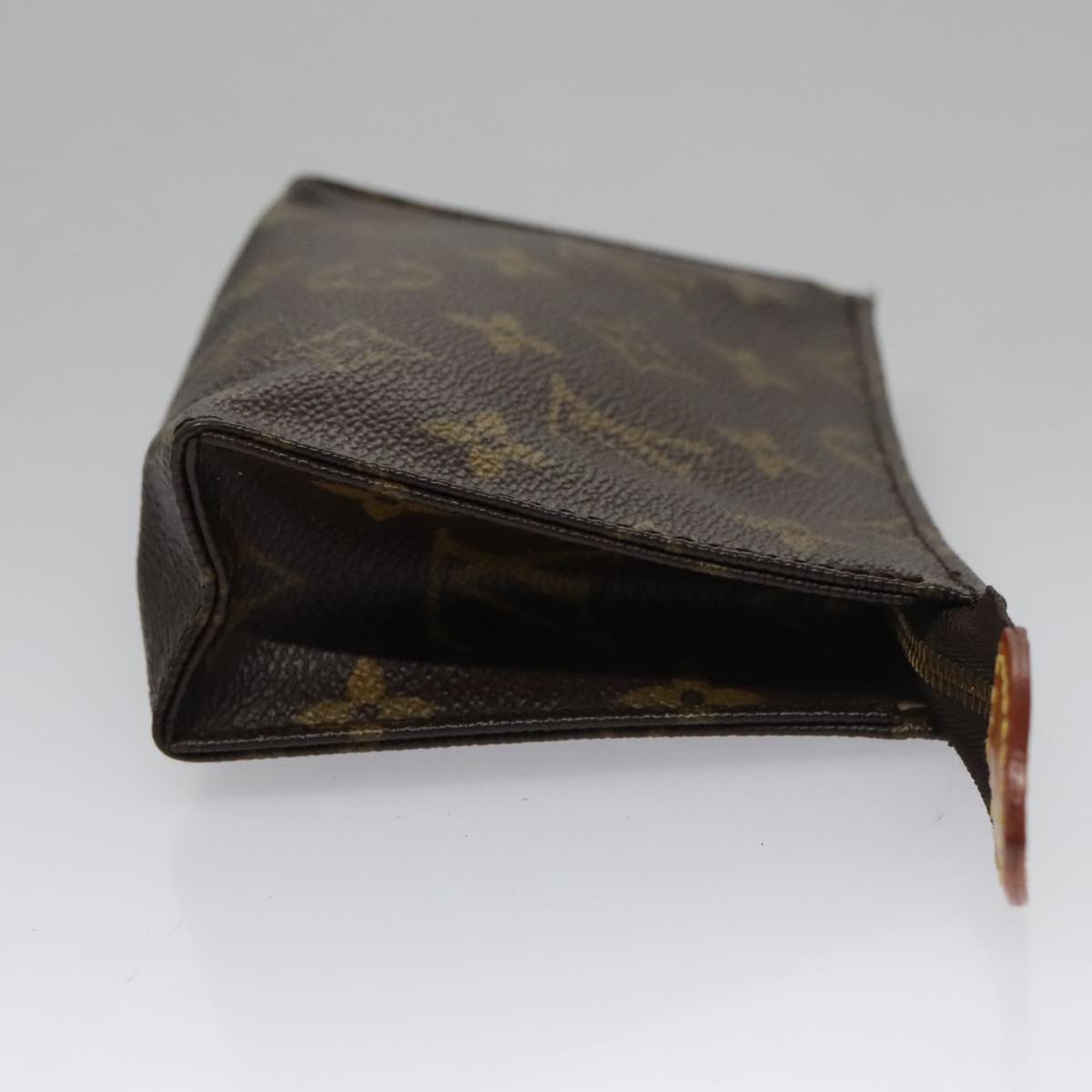 LOUIS VUITTON Monogram Poche Toilette 15 Pouch M47546 LV 106686