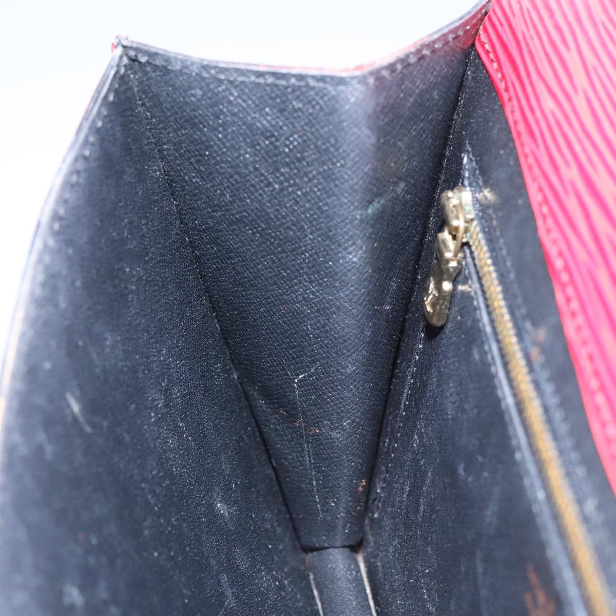LOUIS VUITTON Epi Montaigne 23 Clutch Bag Red M52667 LV 106705