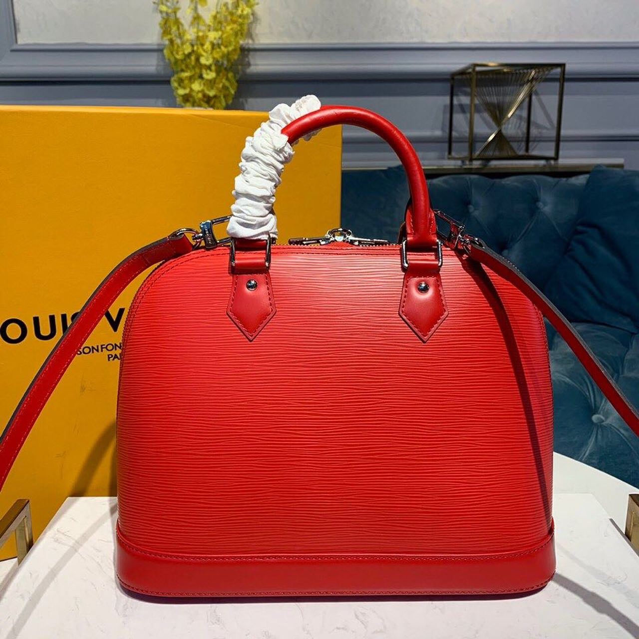 LV Alma PM Epi Red For Women, WomenÃ¢â‚¬â„¢s Handbags, Shoulder And Crossbody Bags 12.6in/32cm LV