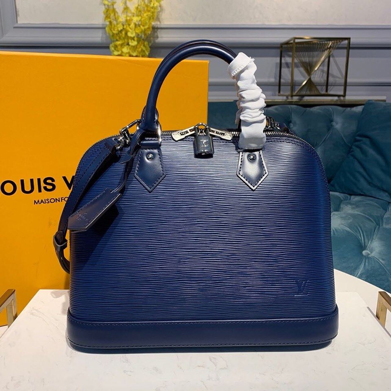 LV Alma PM Epi Navy Blue For Women, WomenÃ¢â‚¬â„¢s Handbags, Shoulder And Crossbody Bags 12.6in/32cm LV