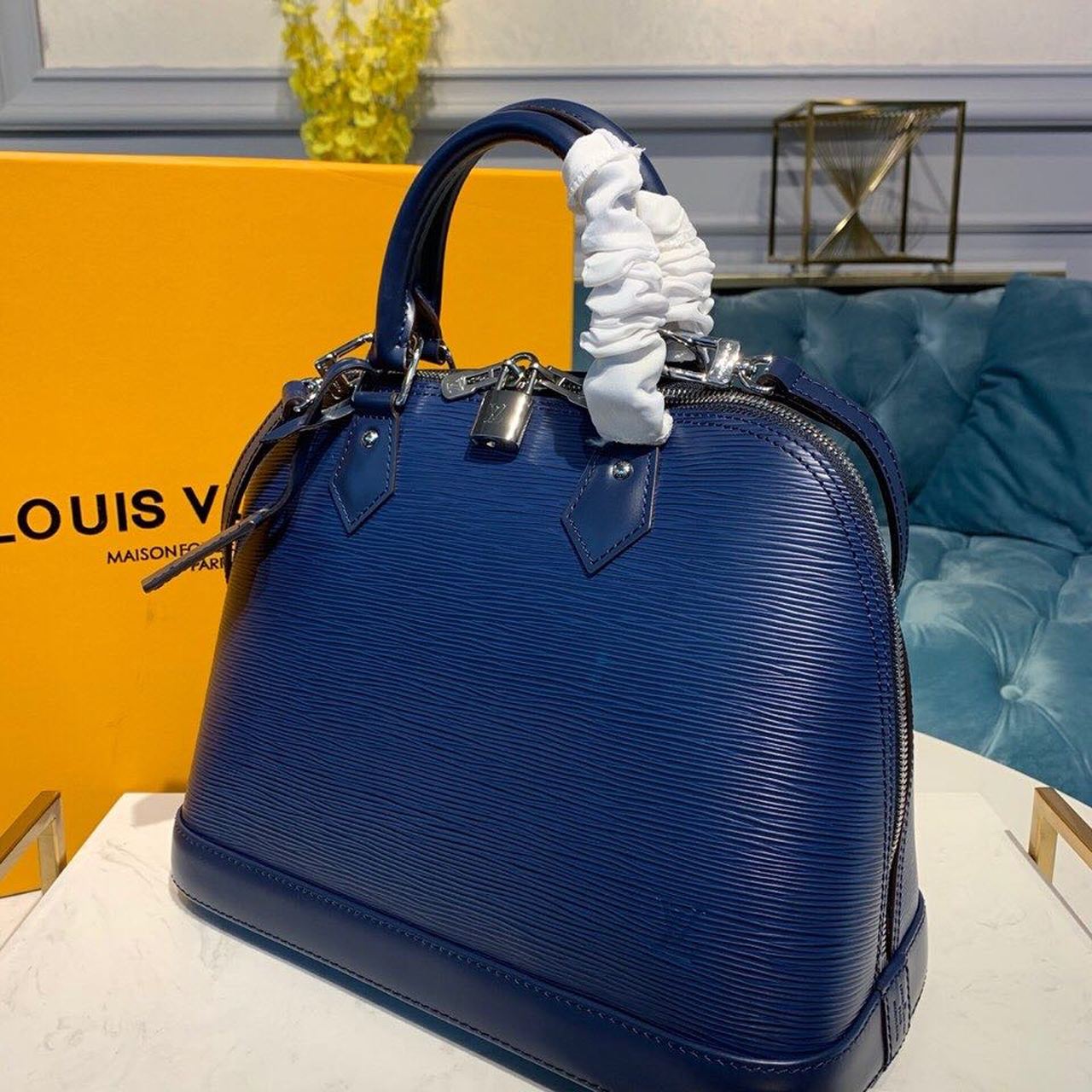 LV Alma PM Epi Navy Blue For Women, WomenÃ¢â‚¬â„¢s Handbags, Shoulder And Crossbody Bags 12.6in/32cm LV