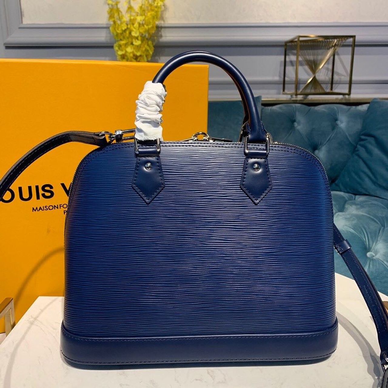 LV Alma PM Epi Navy Blue For Women, WomenÃ¢â‚¬â„¢s Handbags, Shoulder And Crossbody Bags 12.6in/32cm LV