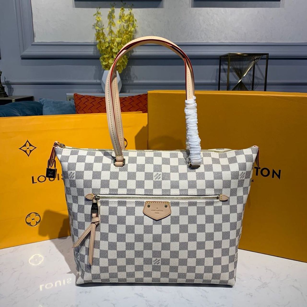 LV Lena MM Damier Azur Canvas For Women, WomenÃ¢â‚¬â„¢s Handbags, Shoulder Bags 13in/33cm LV N44040