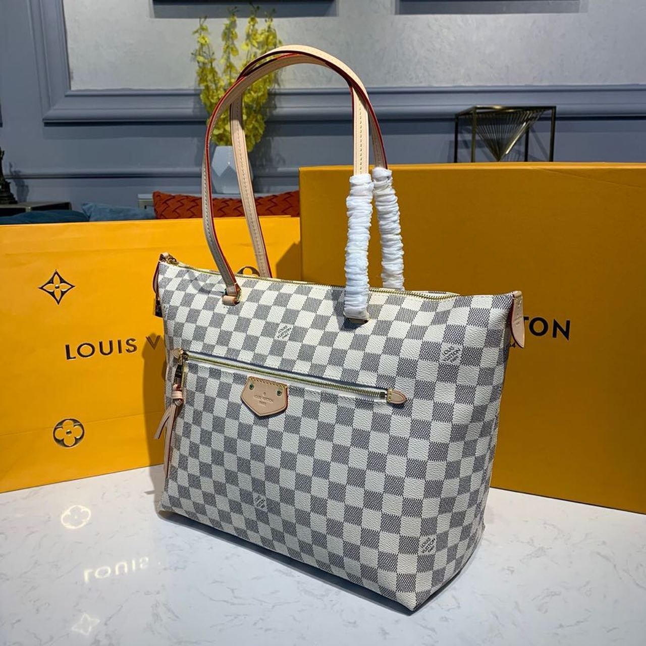 LV Lena MM Damier Azur Canvas For Women, WomenÃ¢â‚¬â„¢s Handbags, Shoulder Bags 13in/33cm LV N44040