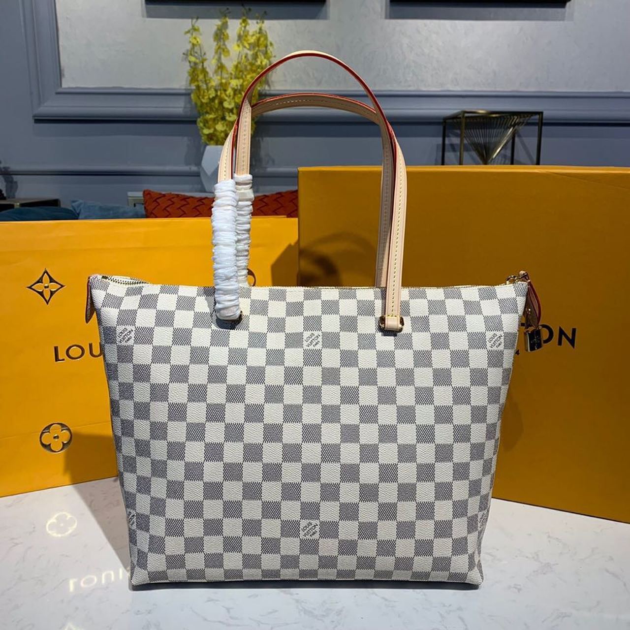LV Lena MM Damier Azur Canvas For Women, WomenÃ¢â‚¬â„¢s Handbags, Shoulder Bags 13in/33cm LV N44040