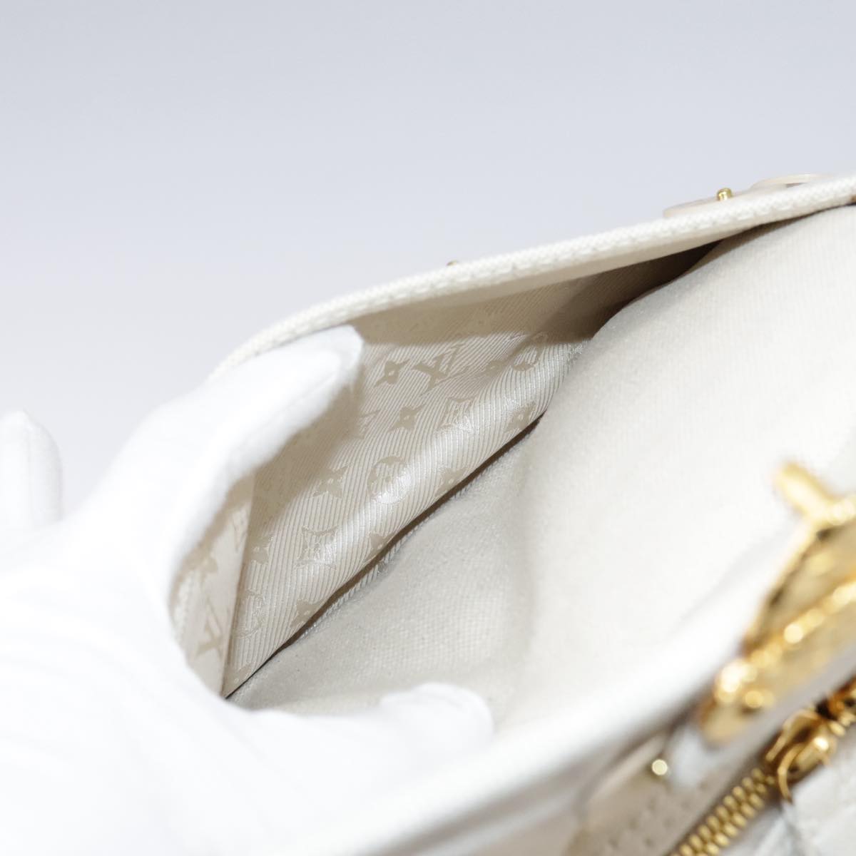 LOUIS VUITTON Tinkerbell Polka Dots Panama Bag Canvas White M95407 106959