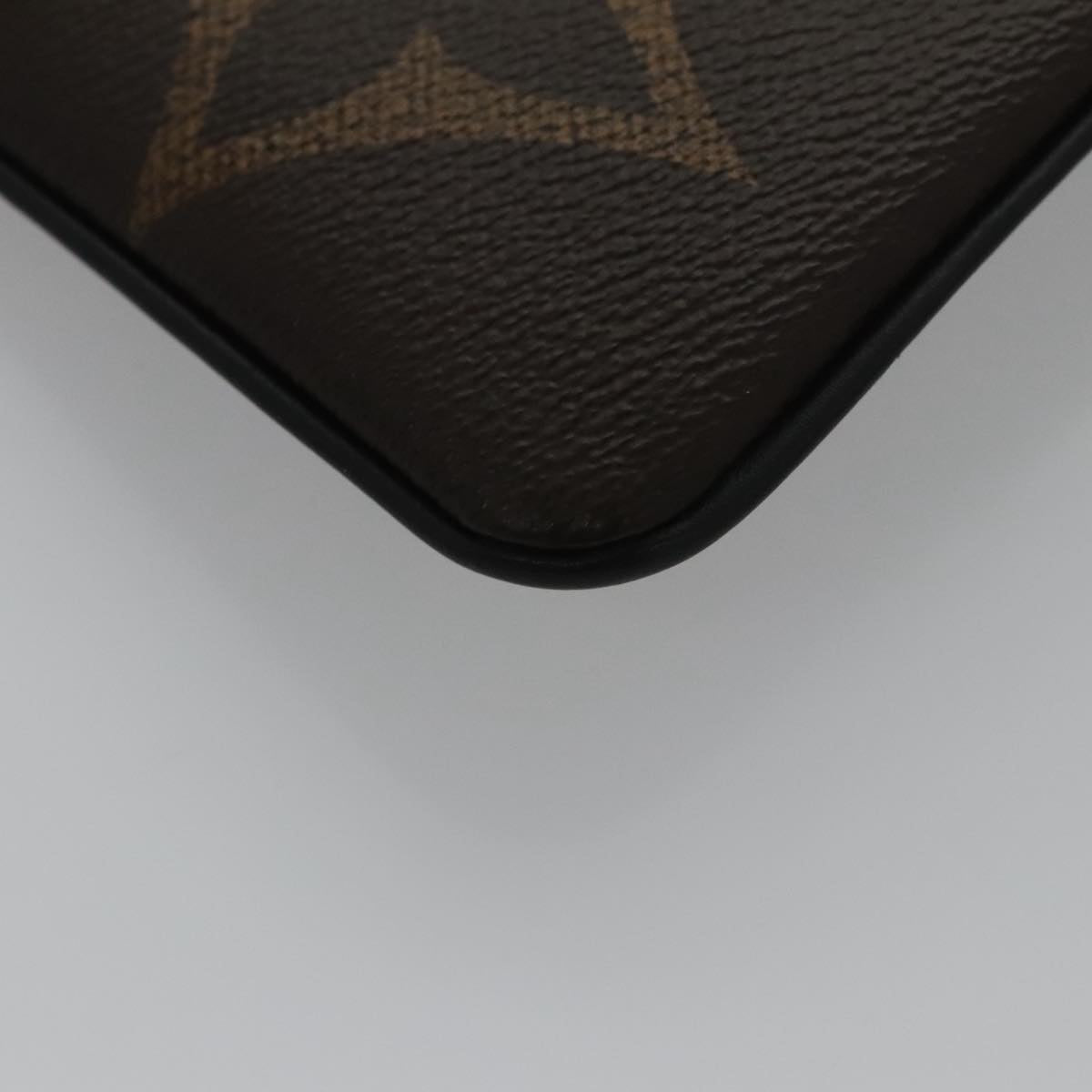 LOUIS VUITTON Monogram Reverse Pochette Trio Coin Purse M68756 LV 106999A
