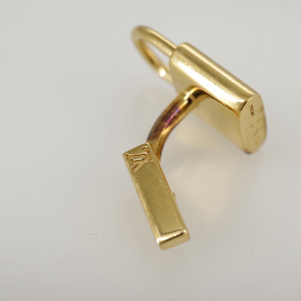 LOUIS VUITTON Bouton De Manchette Cuffs Ag925 Gold LV 107014