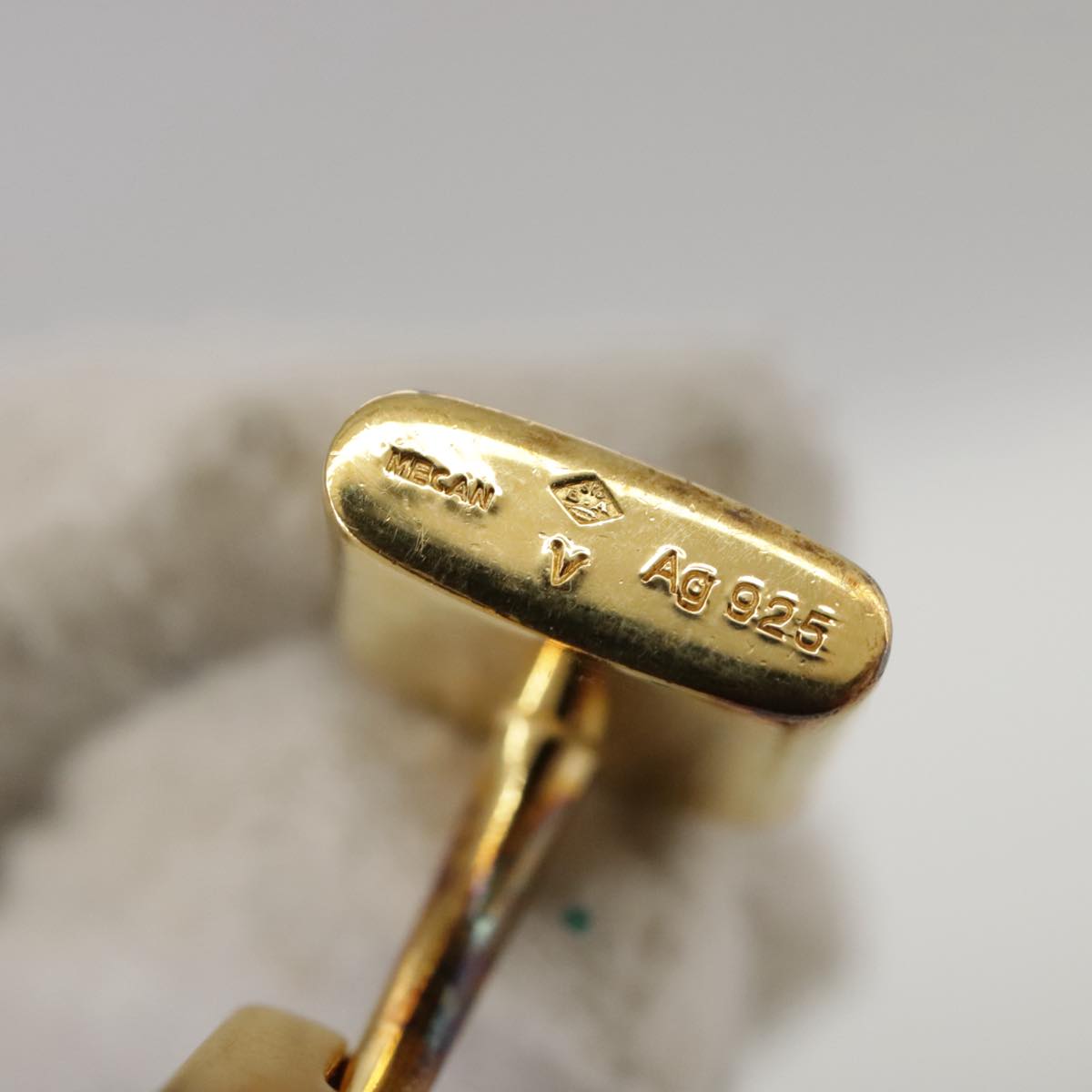 LOUIS VUITTON Bouton De Manchette Cuffs Ag925 Gold LV 107014