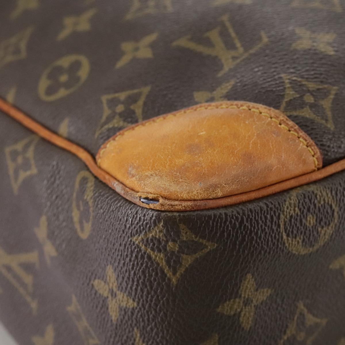 LOUIS VUITTON Monogram Danube GM Shoulder Bag M45262 LV 107038
