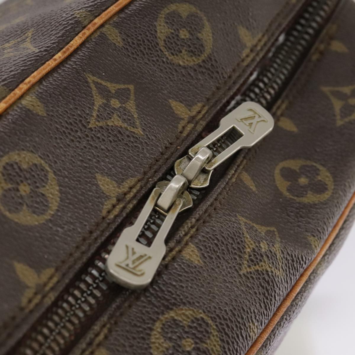LOUIS VUITTON Monogram Danube GM Shoulder Bag M45262 LV 107038