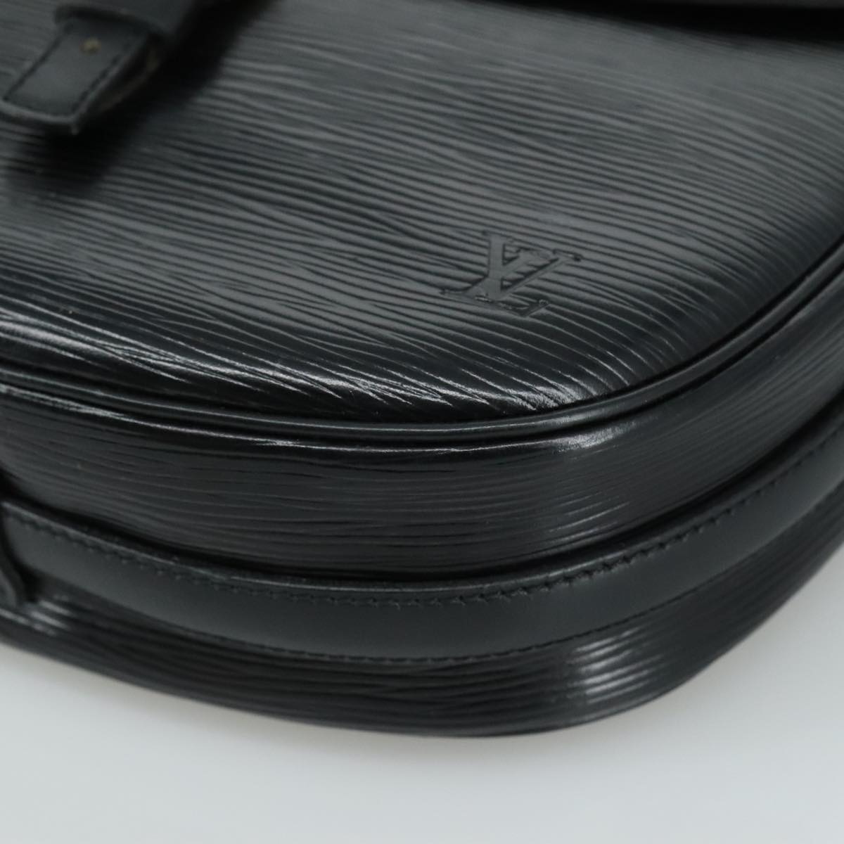LOUIS VUITTON Epi Jeune Fille MM Shoulder Bag Black M52152 LV 107060