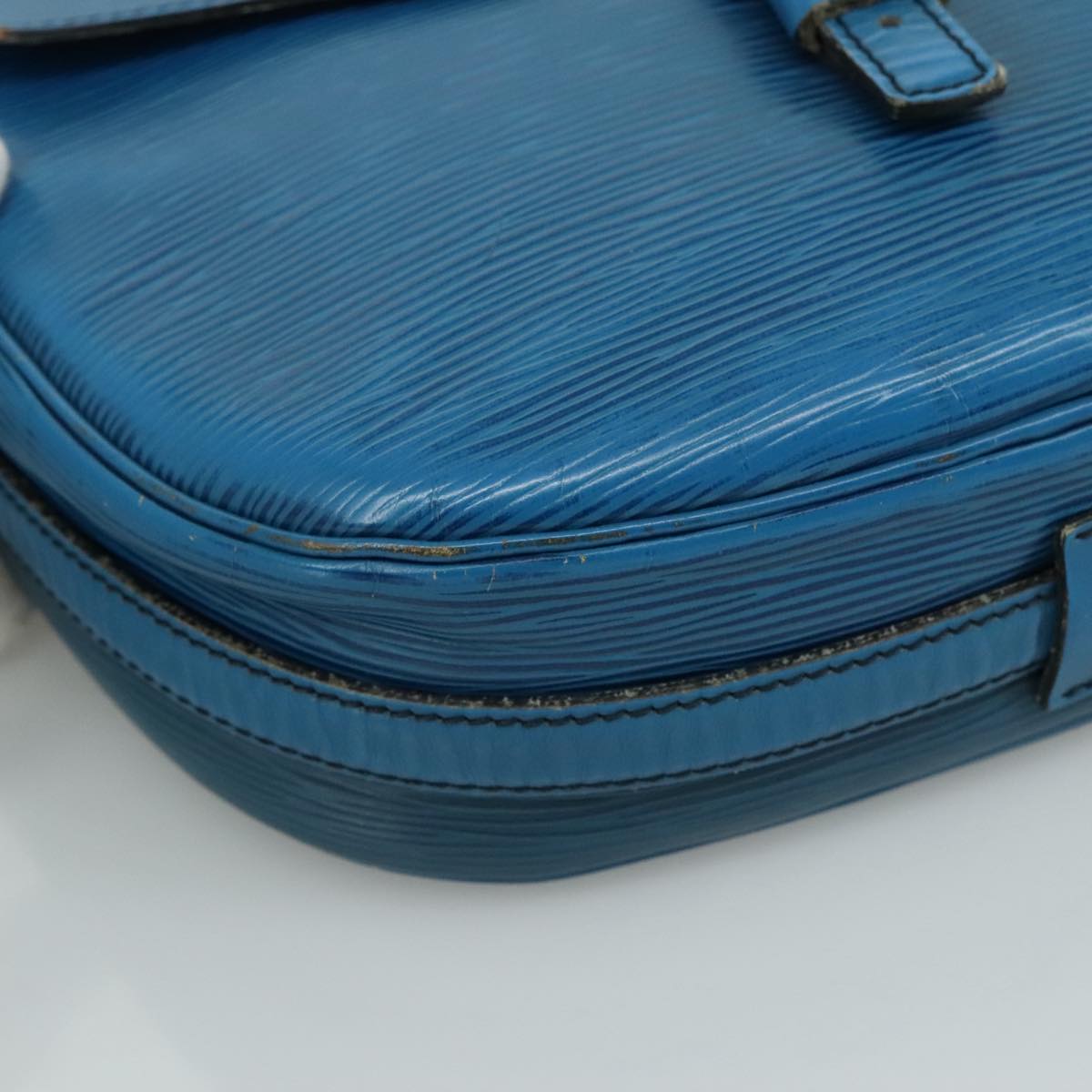 LOUIS VUITTON Epi June Feuille Shoulder Bag Blue M52155 LV 107061