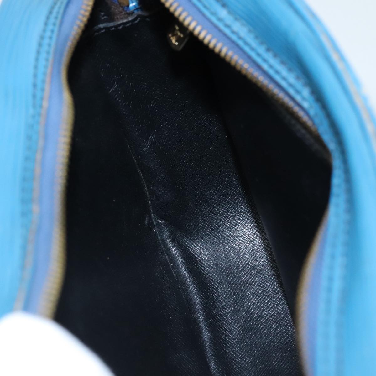 LOUIS VUITTON Epi June Feuille Shoulder Bag Blue M52155 LV 107061