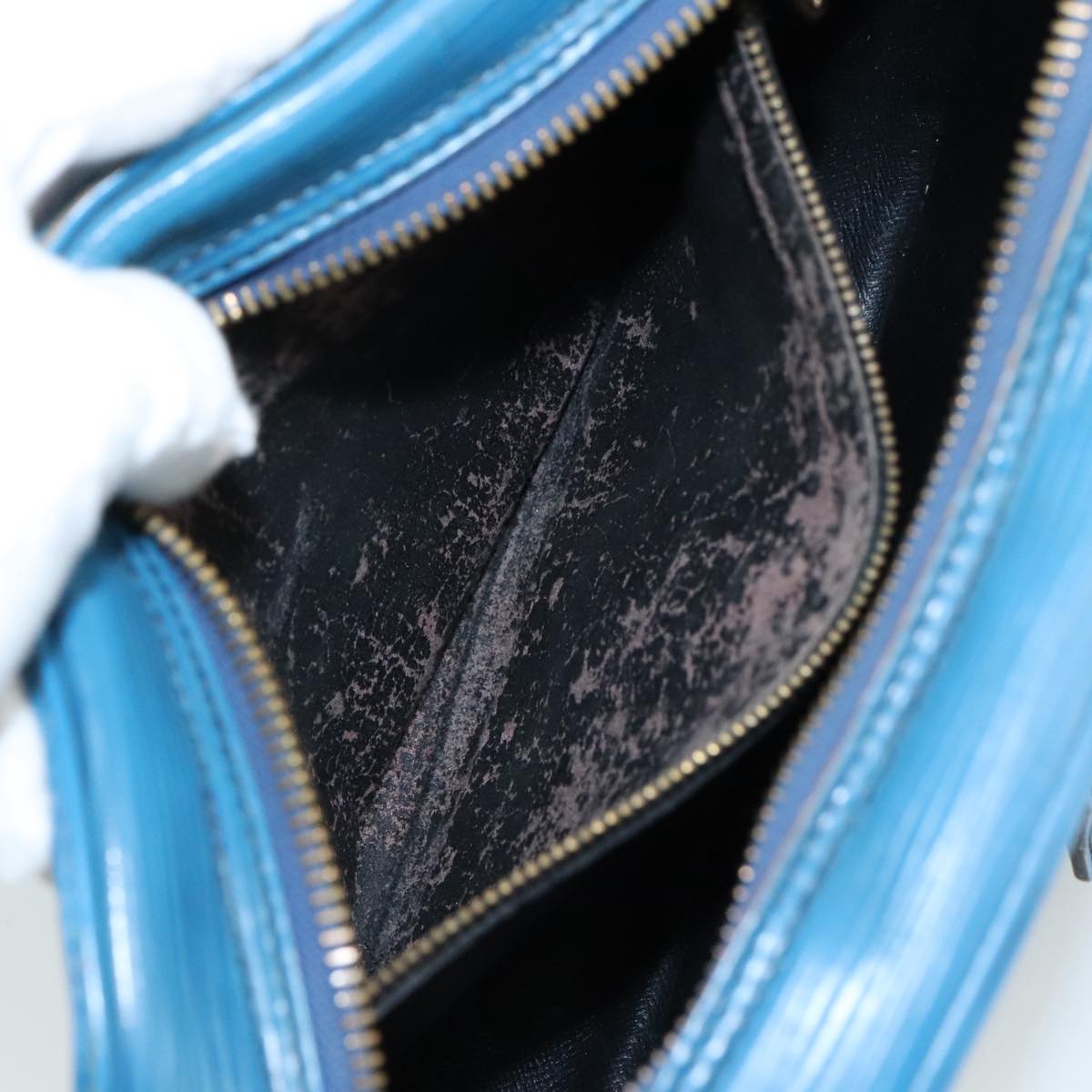 LOUIS VUITTON Epi June Feuille Shoulder Bag Blue M52155 LV 107061