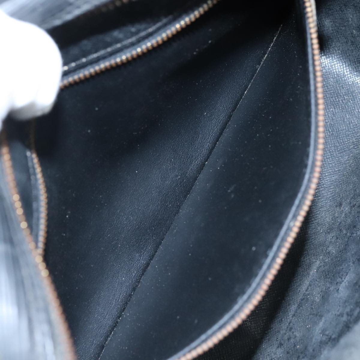 LOUIS VUITTON Epi Trocadero 27 Shoulder Bag Black M52312 LV 107062