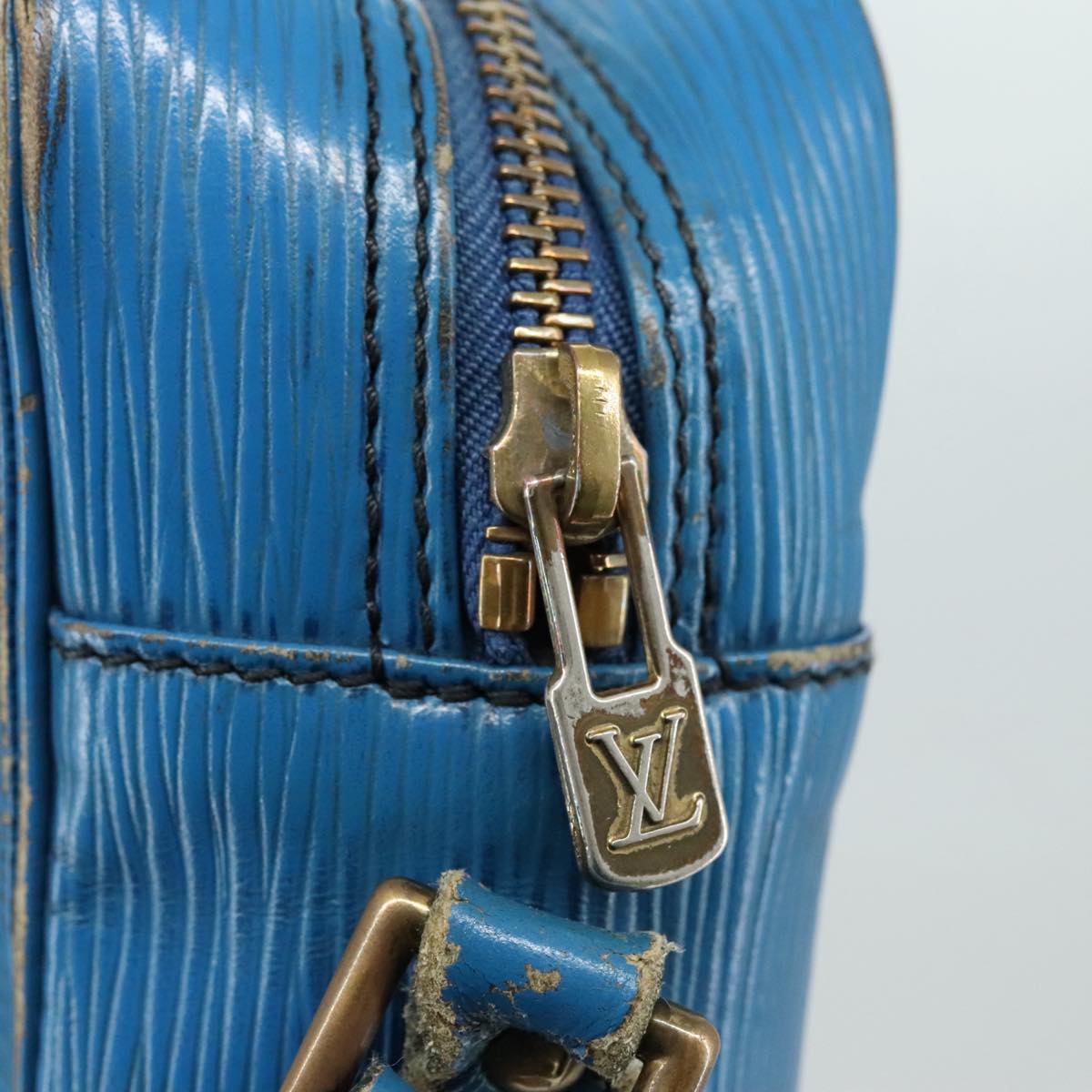 LOUIS VUITTON Epi Trocadero 27 Shoulder Bag Blue M52315 LV 107063