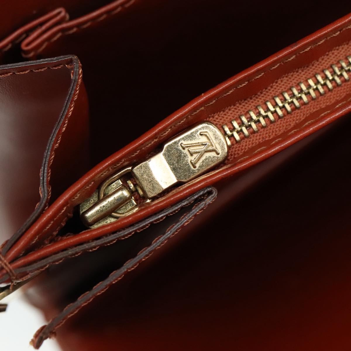 LOUIS VUITTON Epi Capuchin Shoulder Bag Brown M52343 LV 107064