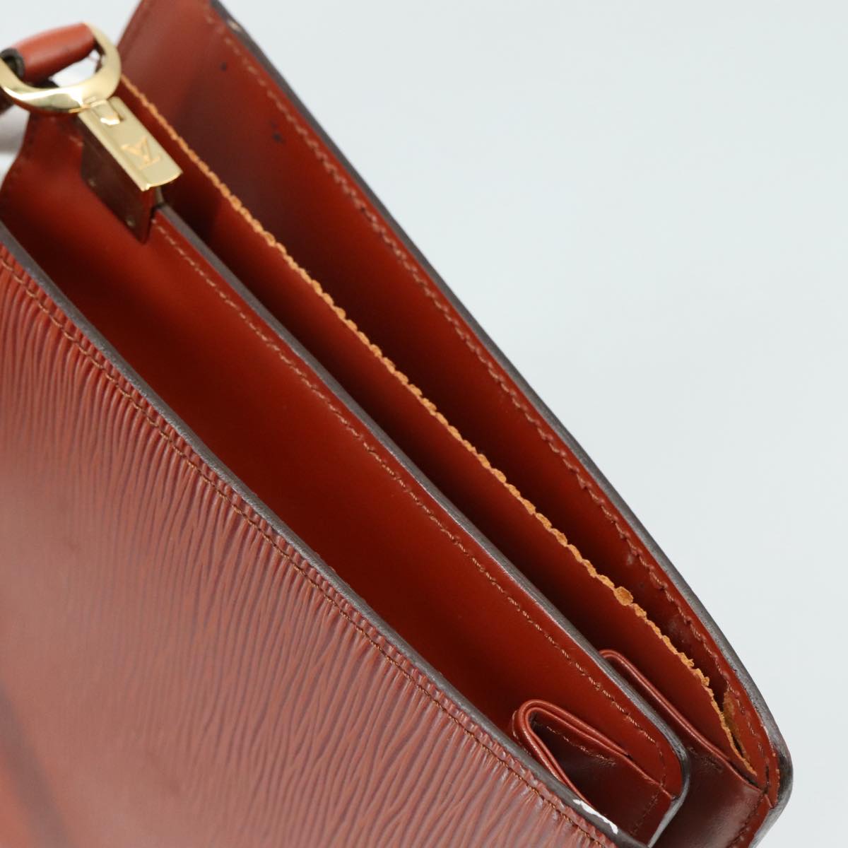 LOUIS VUITTON Epi Capuchin Shoulder Bag Brown M52343 LV 107064