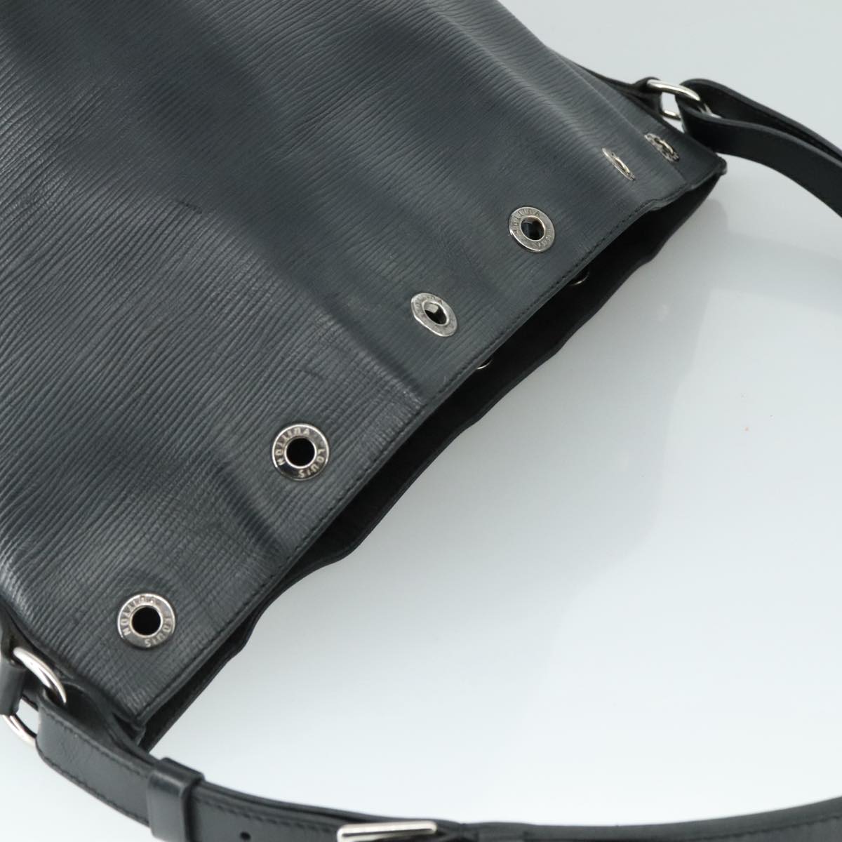 LOUIS VUITTON Epi Noe Shoulder Bag Black M44002 LV 107066