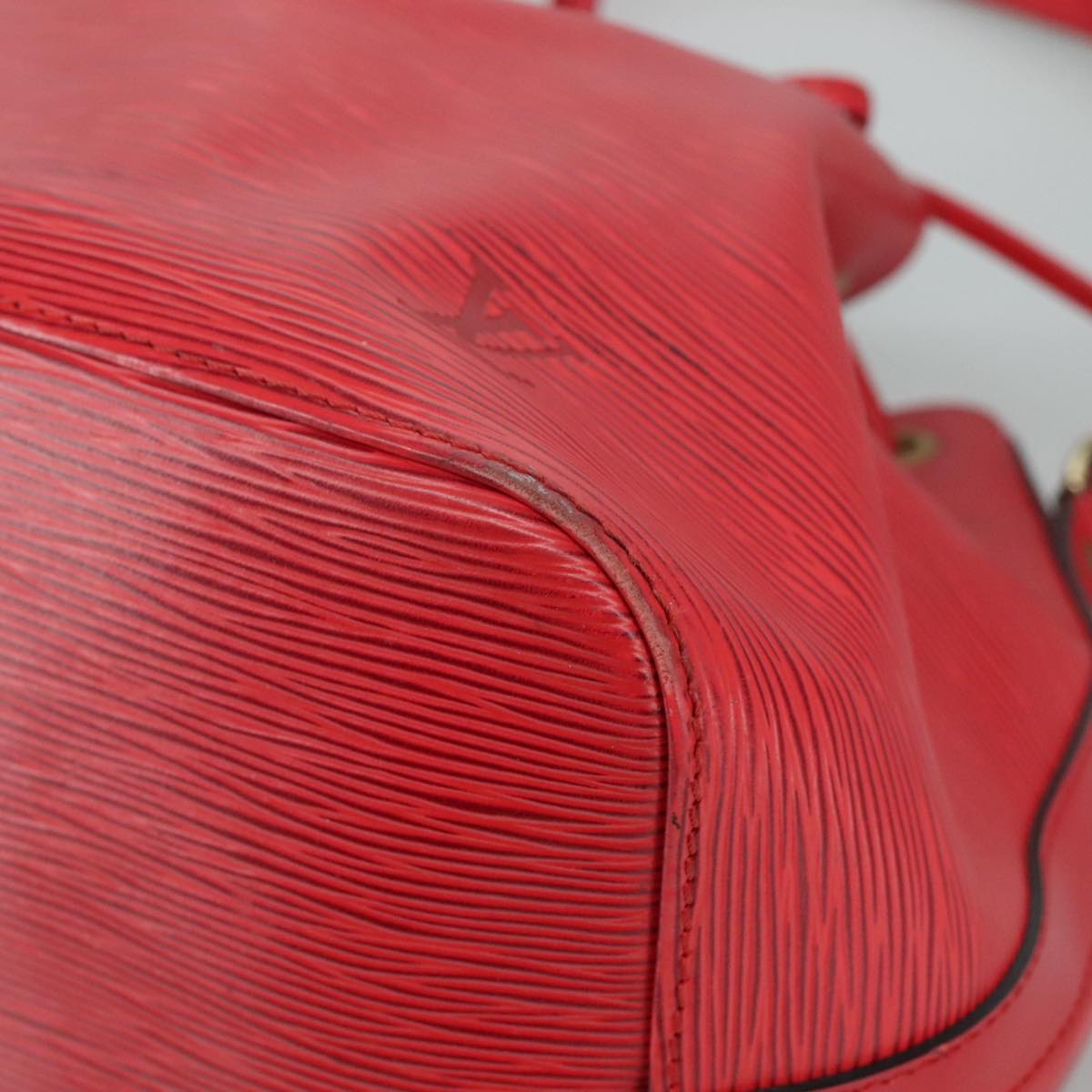 LOUIS VUITTON Epi Petit Noe Shoulder Bag Red M44107 LV 107068