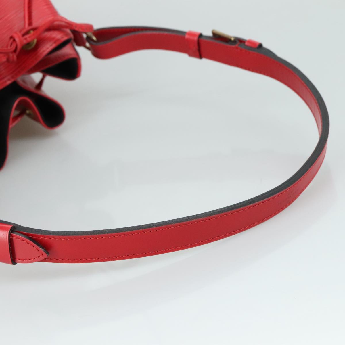 LOUIS VUITTON Epi Petit Noe Shoulder Bag Red M44107 LV 107068
